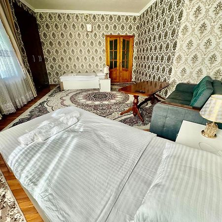 Comfort Inn Samarkand Buitenkant foto