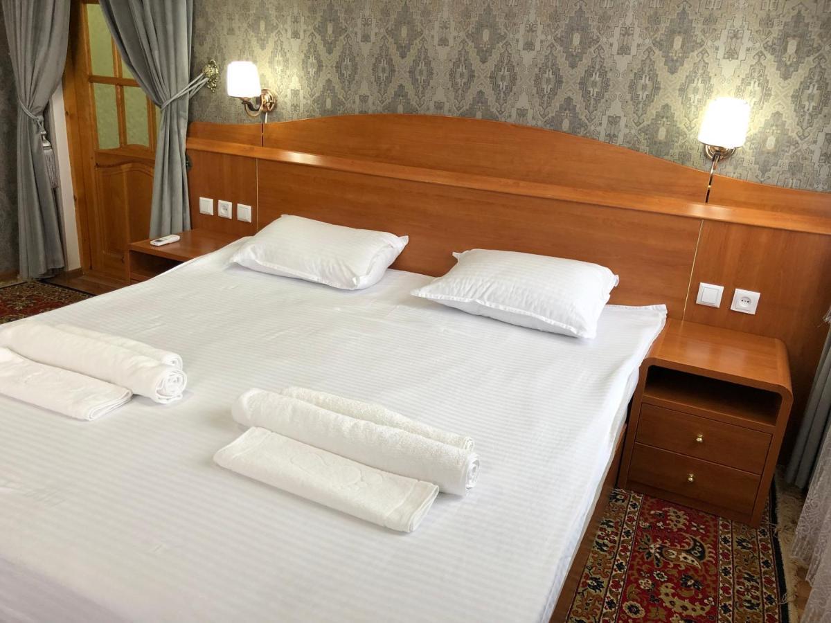 Comfort Inn Samarkand Buitenkant foto